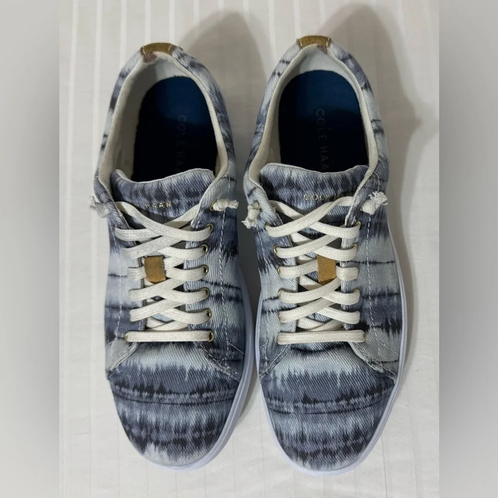 Cole Haan Grand Crosscourt II Canvas Sneaker China Blue Ikat Size 8.5